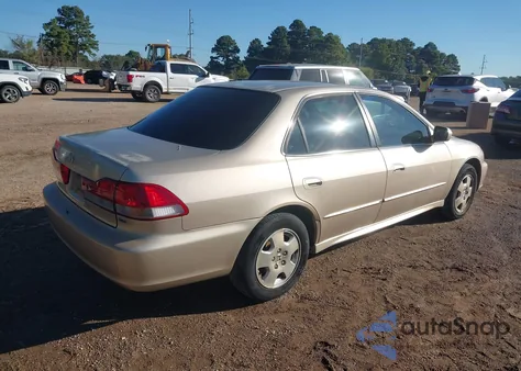 2002 Honda Accord 3.0 Ex из США, поврежденный, VIN 1HGCG16552A066253